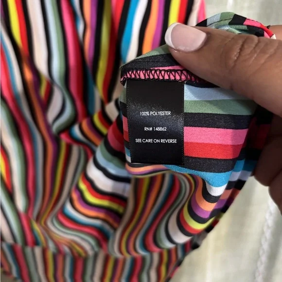 Torrid Colorful Striped Blouse NWT - Picture 7 of 7